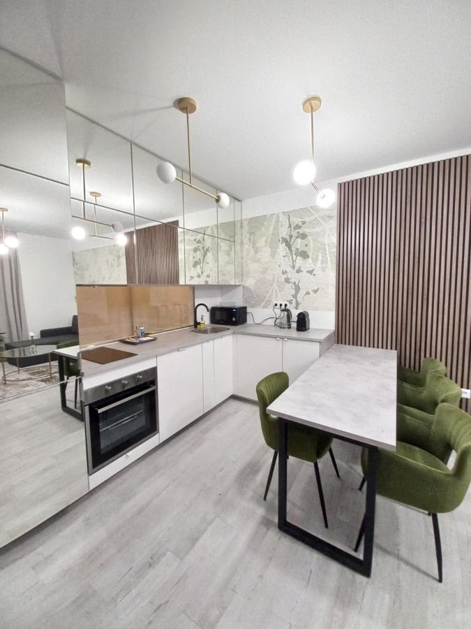 Green City Center Apartment *